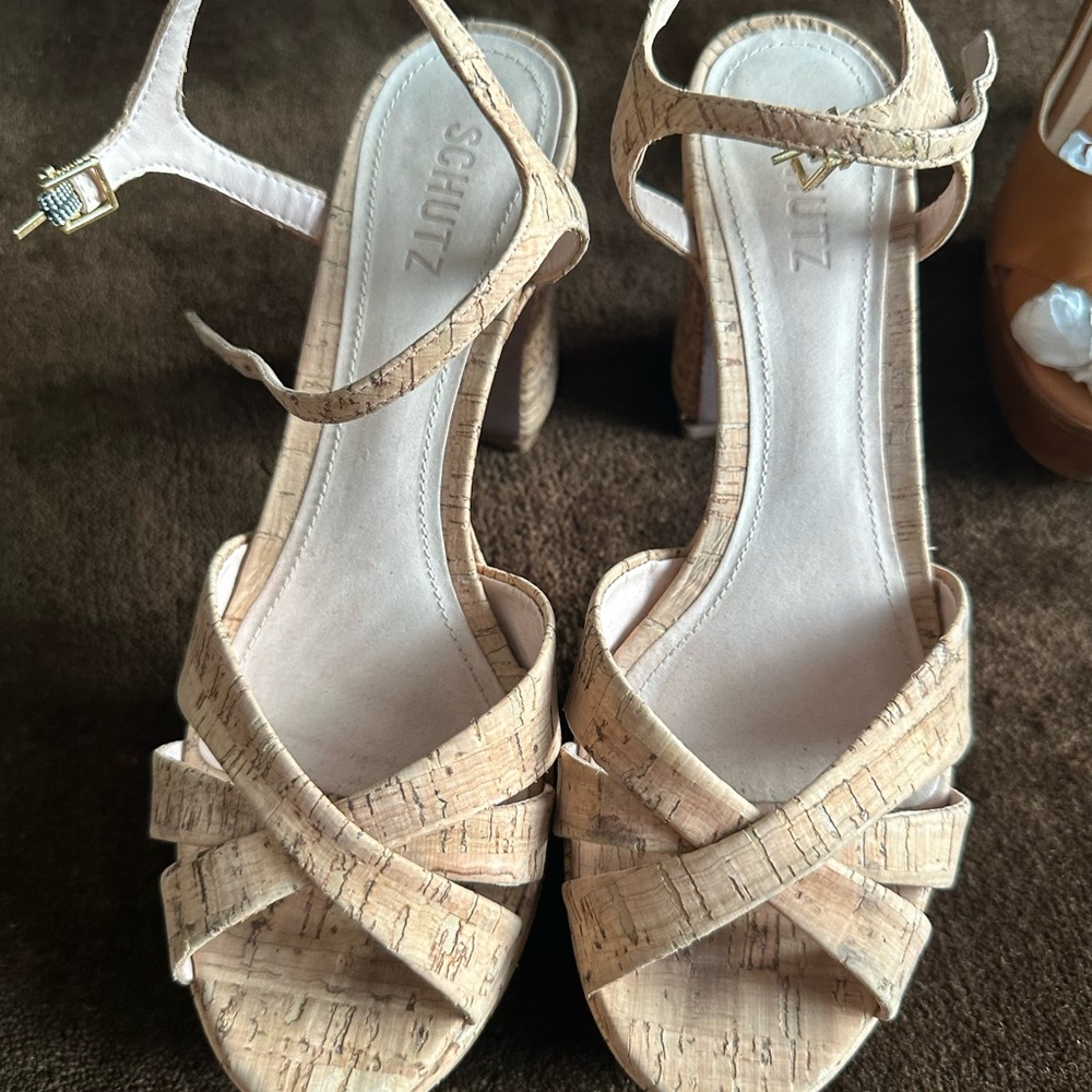 SCHUTZ Tan Strappy Heels Mid Heel Sandals